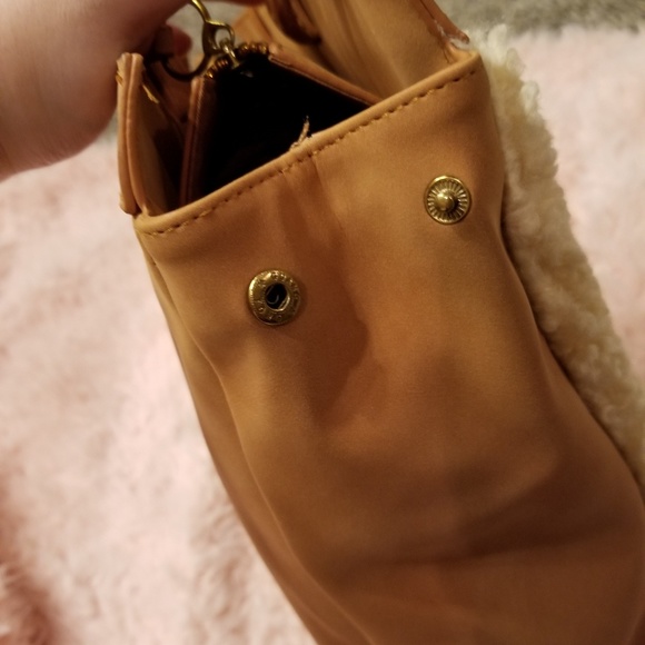 large teddy bear fur tote - Picture 9 of 9